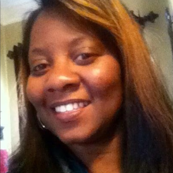 Meet your Posher, Victoria - Picture 1 of 1